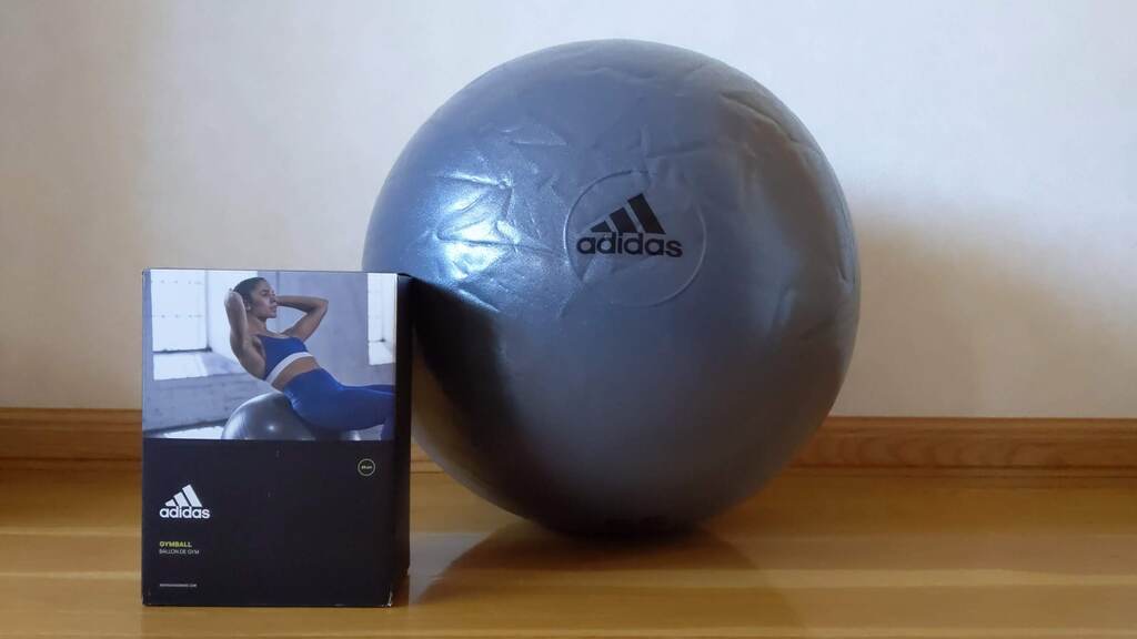 adidasバランスボールの商品画像