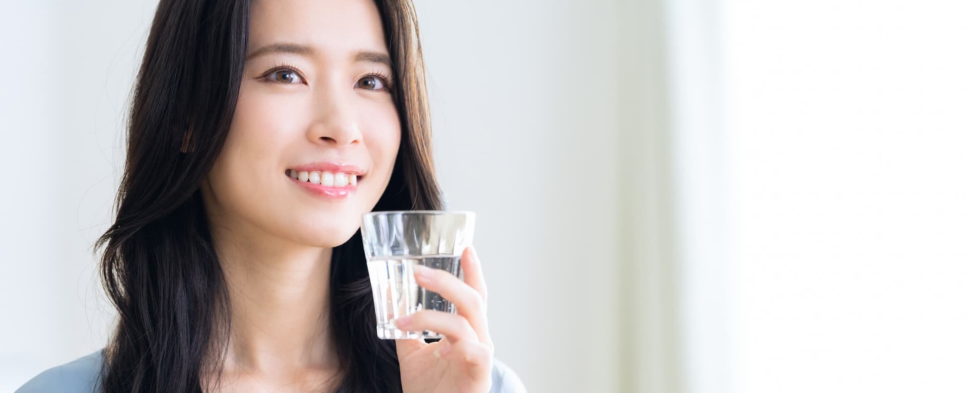 水を飲むと痩せるのはなぜ?3つの理由や摂取方法、注意点も詳しく解説