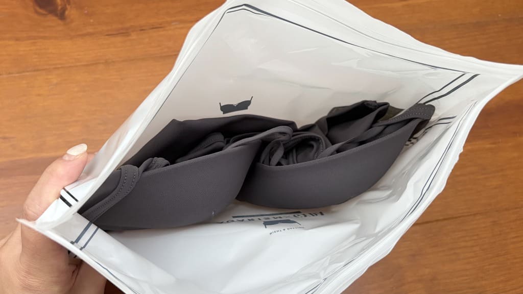 アガリズムアップミースタイリングブラ 商品開封