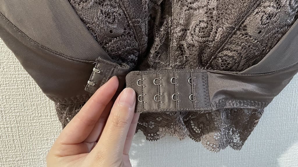 ふんわりルームブラ 段階式ホック