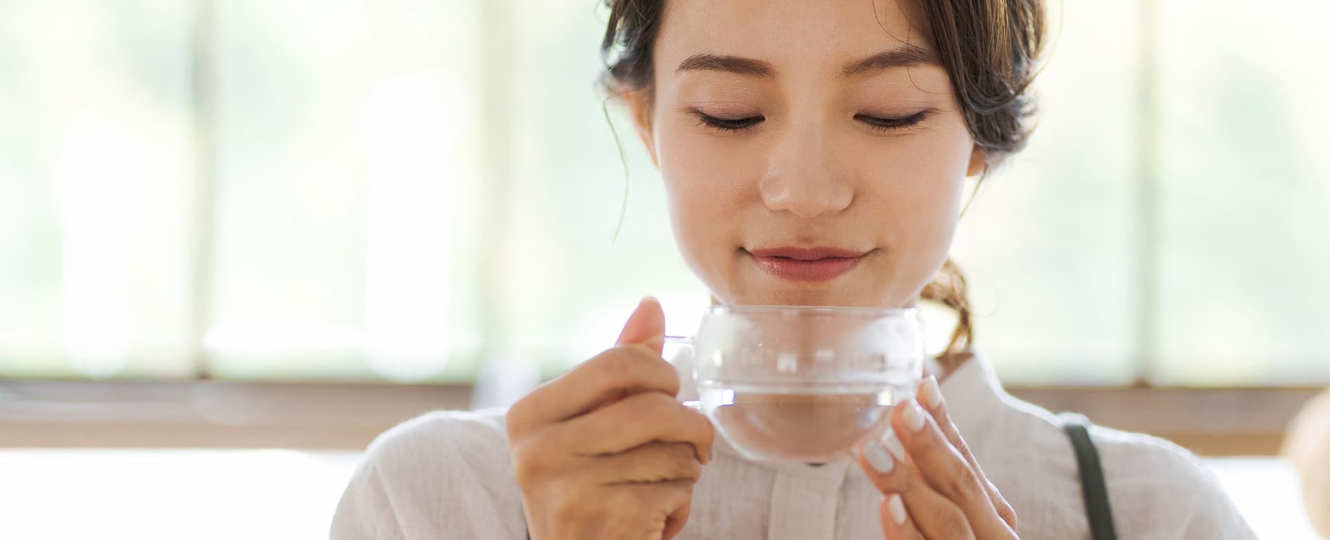 白湯はいつ飲むのが正解？飲むタイミング別の効果・適量・注意点を完全整理