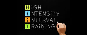 「High-Intensity Interval Training（ハイ・インテンシティ・インターバル・トレーニング）」HIITトレーニング